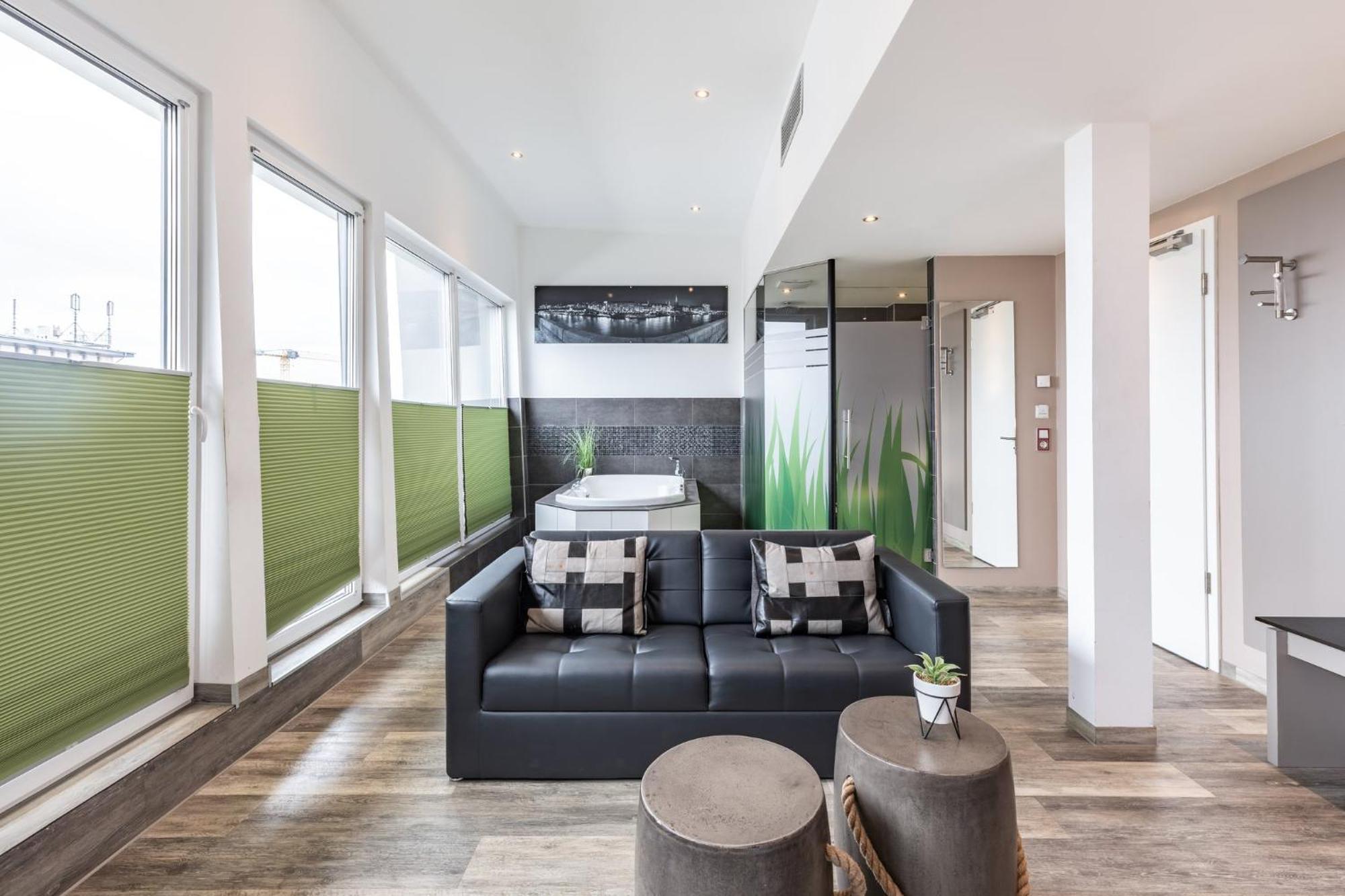 Garner Hotel Bremen City By Ihg Екстер'єр фото