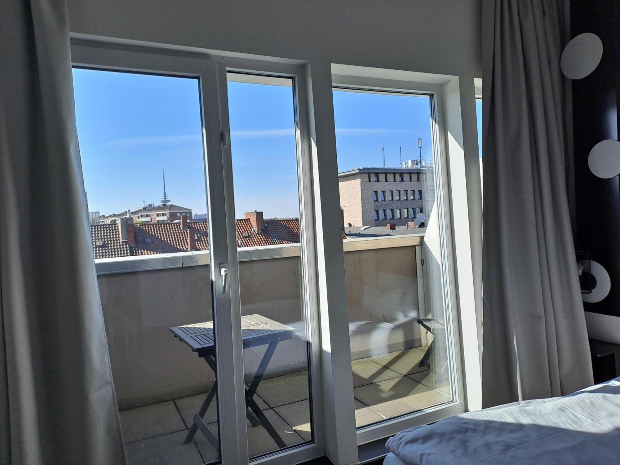 Garner Hotel Bremen City By Ihg Екстер'єр фото